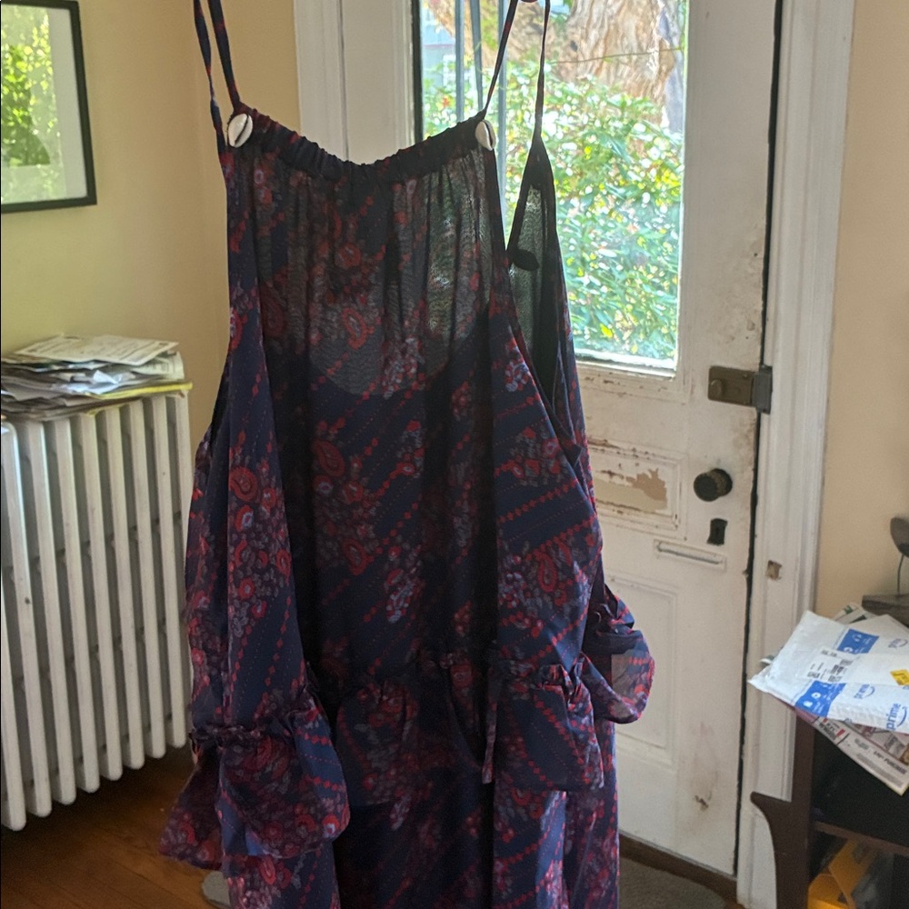 Chic Long Sleeve Burgundy Dress with Pattern - Picture 4 of 4